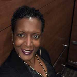 Meet your Posher, Shelia